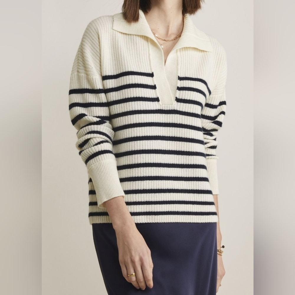 NWT Vineyard Vines Cream and Black V-Neck Sweater